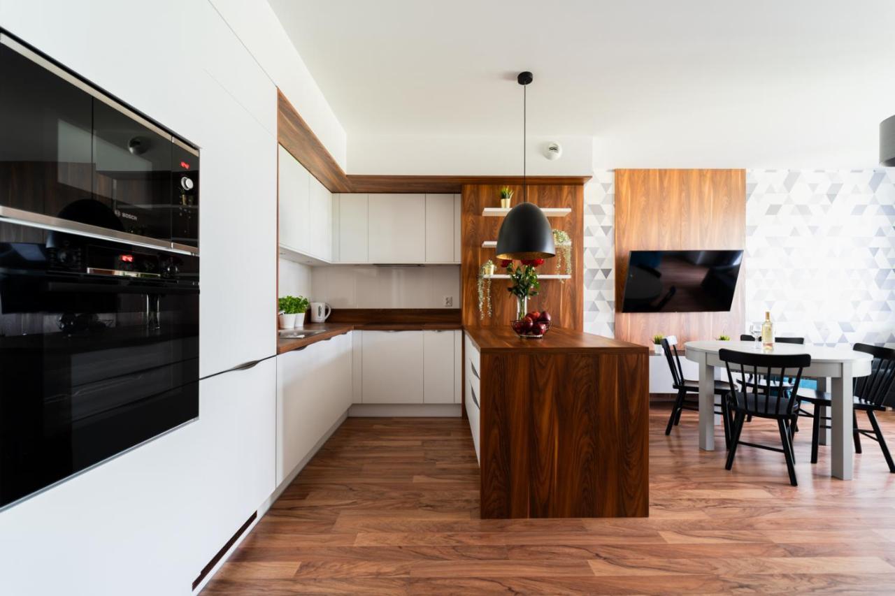 Big Apart - Atal Towers - 3 Rooms - Private Parking Place Breslávia Exterior foto